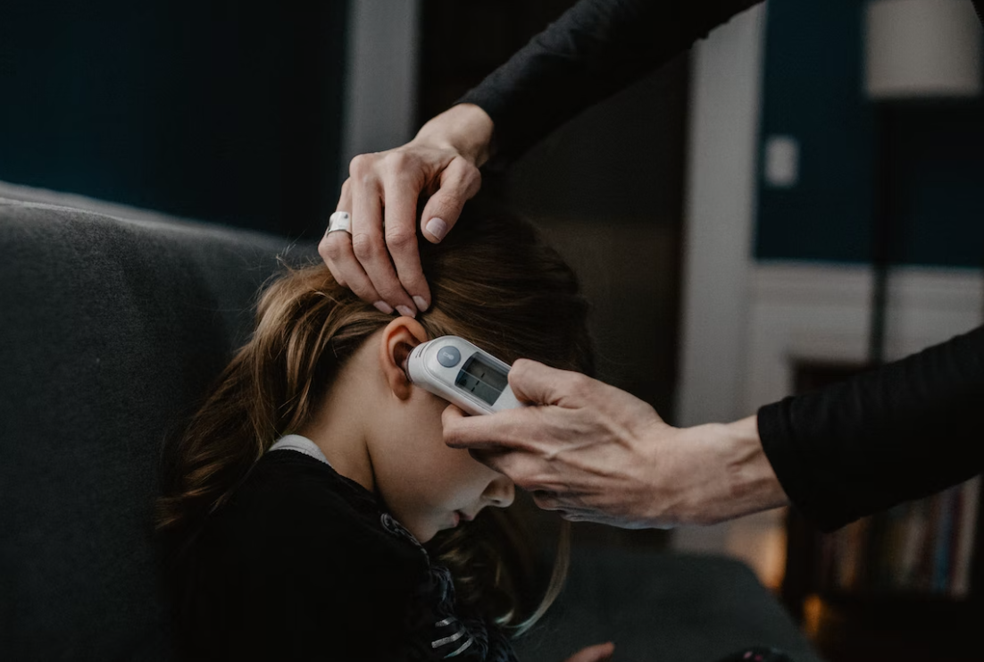 COVID-19 CASES WITH NO OR MILD SYMPTOMS AND NO UNDERLYING CONDITIONS CAN DO HOME ISOLATION COVID-19 CASES WITH NO OR MILD SYMPTOMS AND NO UNDERLYING CONDITIONS CAN DO HOME ISOLATION