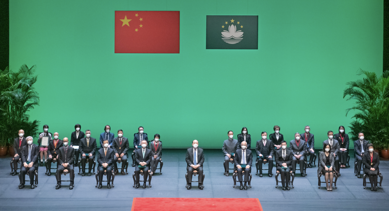  <strong>26 RECIPIENTS PRESENTED WITH MACAU’S 2022 DECORATIONS, MEDALS AND CERTIFICATES OF MERIT AWARDS  </strong> 