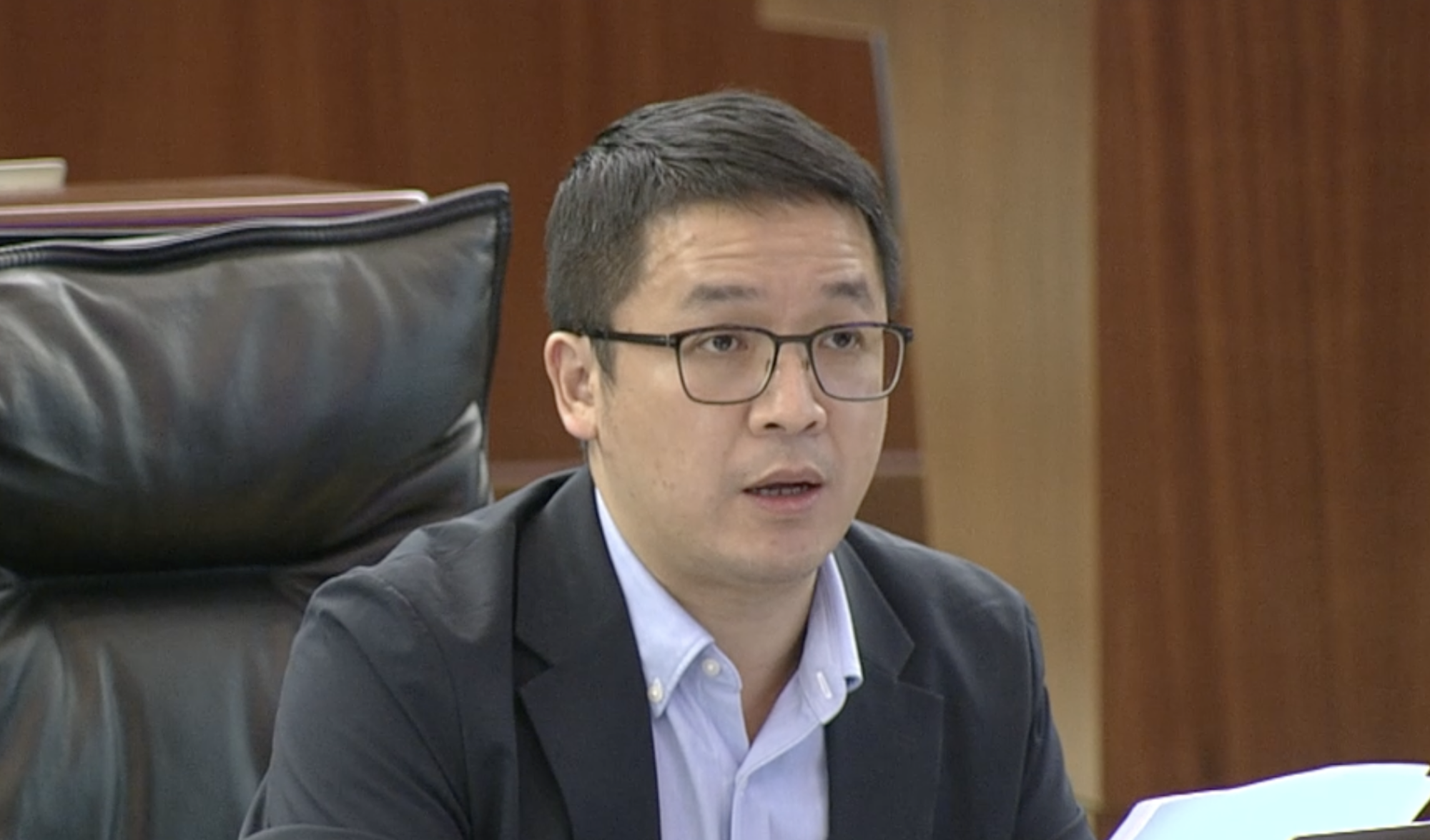 <strong>LAWMAKER RON LAM SAYS MACAU SHOULD GRADUALLY RELAX MASK REQUIREMENTS</strong> <strong>LAWMAKER RON LAM SAYS MACAU SHOULD GRADUALLY RELAX MASK REQUIREMENTS</strong>