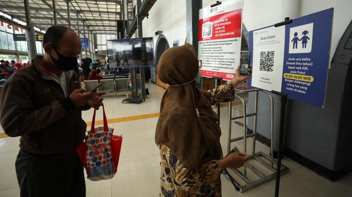 <strong>APLIKASI PEDULILINDUNGI AKAN BERUBAH MENJADI SATU SEHAT MOBILE PADA 28 FEB</strong> <strong>APLIKASI PEDULILINDUNGI AKAN BERUBAH MENJADI SATU SEHAT MOBILE PADA 28 FEB</strong>