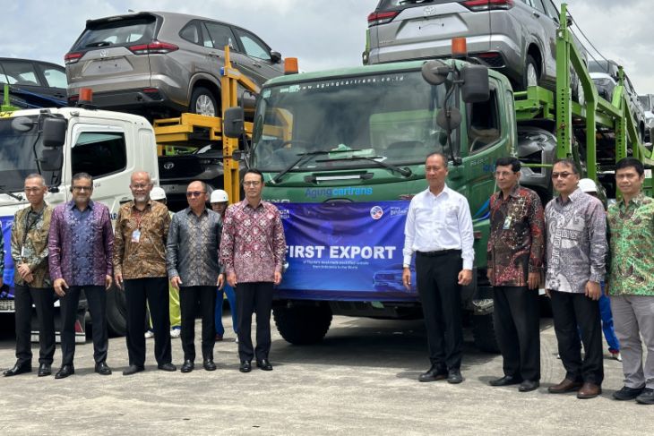 <strong>INDONESIA’S INDUSTRIAL MINISTER RELEASES COUNTRY’S FIRST EXPORT OF LOCALLY PRODUCED HYBRID VEHICLE</strong> <strong>INDONESIA’S INDUSTRIAL MINISTER RELEASES COUNTRY’S FIRST EXPORT OF LOCALLY PRODUCED HYBRID VEHICLE</strong>