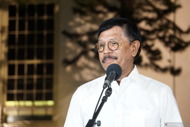 MENKOMINFO JOHNNY G PLATE RESMI DITAHAN SEBAGAI TERSANGKA KASUS KORUPSI 