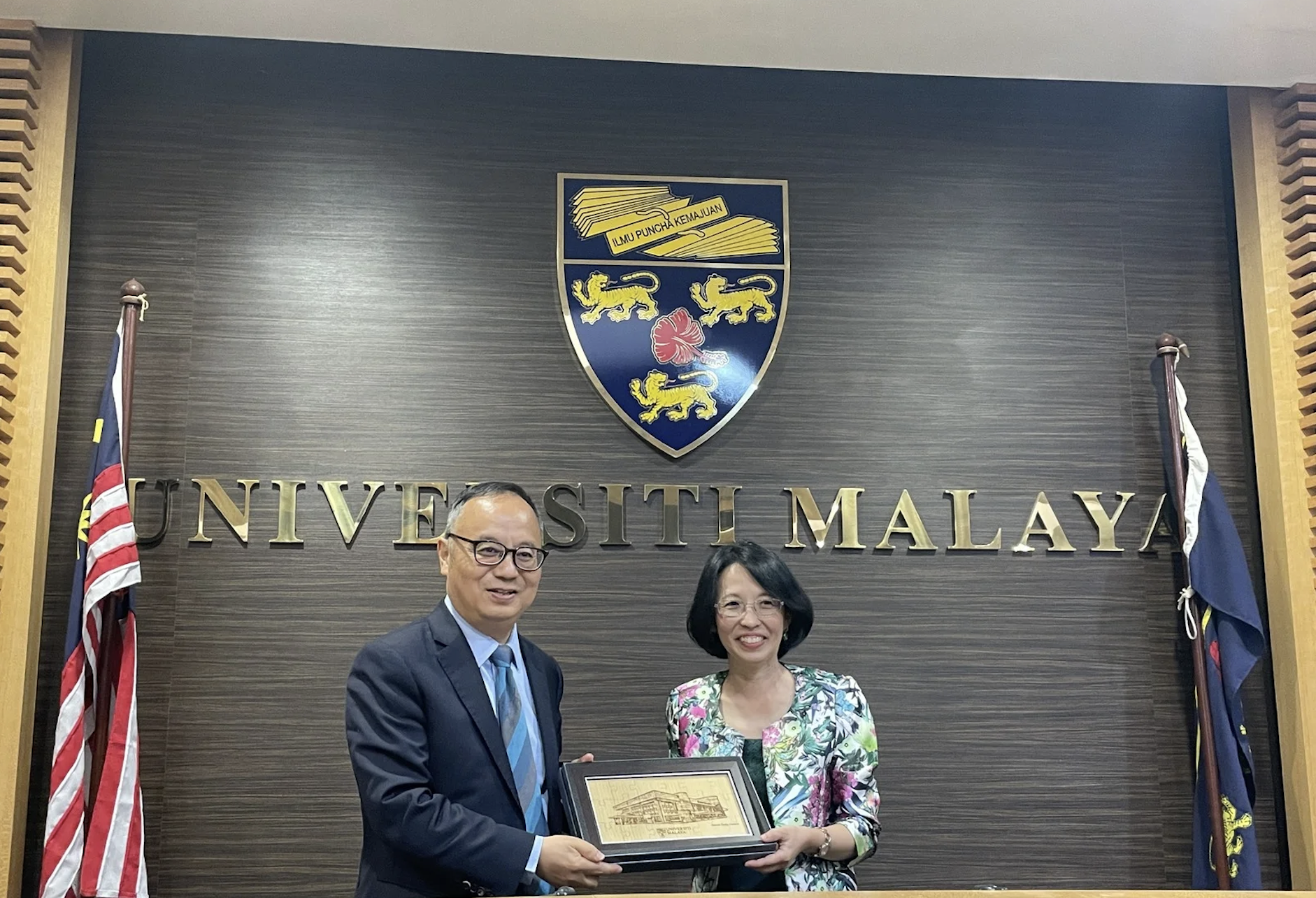 UM REPRESENTATIVE VISITS MALAYSIA TO EXPAND INTERNATIONAL STUDENT RECRUITMENT UM REPRESENTATIVE VISITS MALAYSIA TO EXPAND INTERNATIONAL STUDENT RECRUITMENT