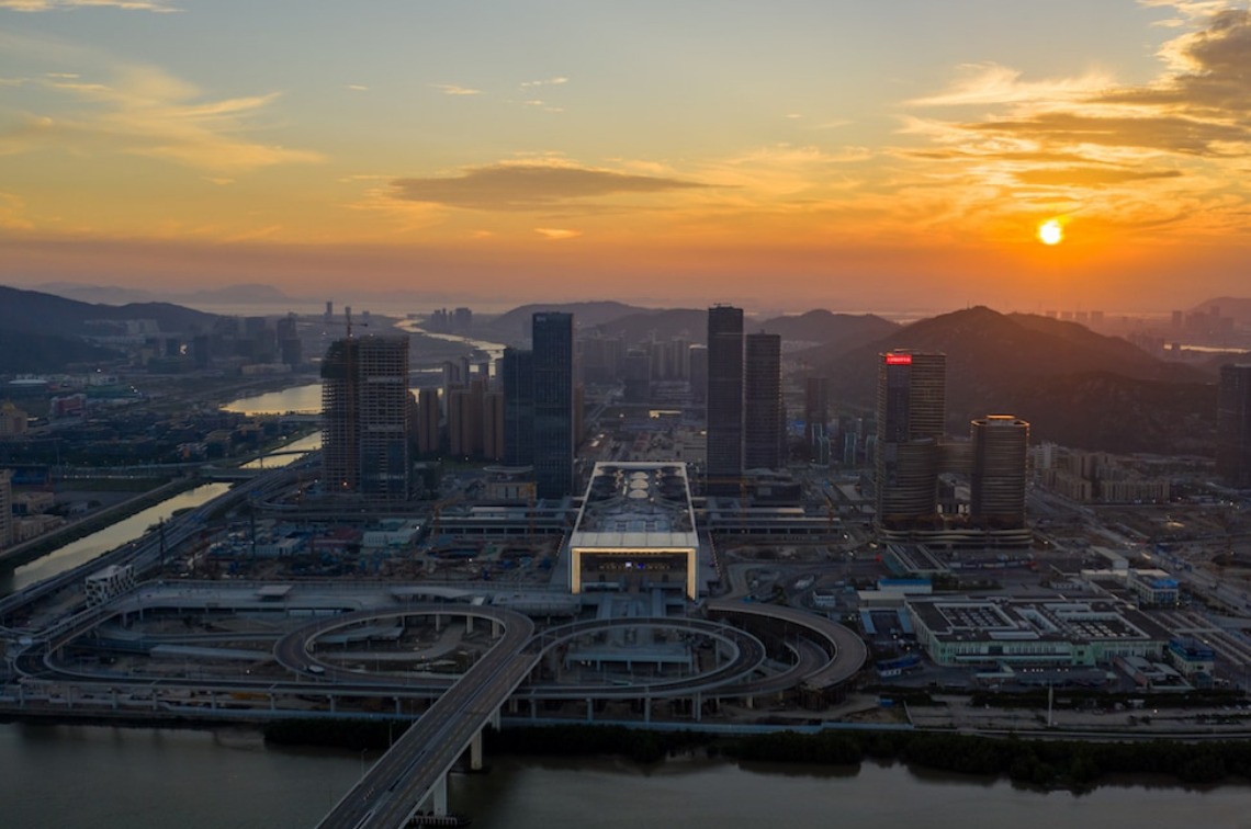 QUALIFIED LOCAL MEDICAL WORKERS CAN PRACTICE IN HENGQIN STARTING 1 AUGUST 