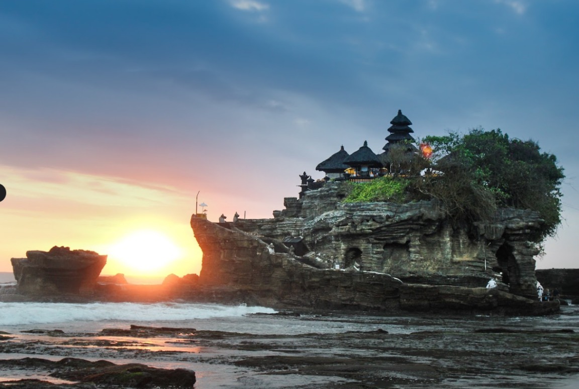 TOURISTS TO PAY US$10 CULTURAL PRESERVATION E-TAX STARTING NEXT YEAR 