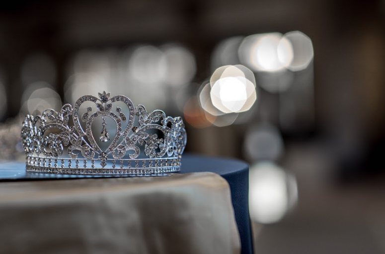 SEJUMLAH FINALIS MISS UNIVERSE INDONESIA LAPORKAN STAFF PENGADA ACARA ATAS TUDUHAN PELECEHAN SEKSUAL SEJUMLAH FINALIS MISS UNIVERSE INDONESIA LAPORKAN STAFF PENGADA ACARA ATAS TUDUHAN PELECEHAN SEKSUAL