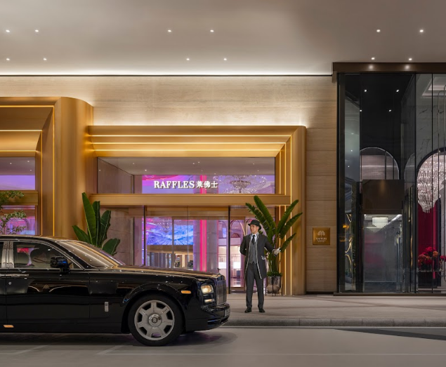 RAFFLES AT GALAXY MACAU OPENS 