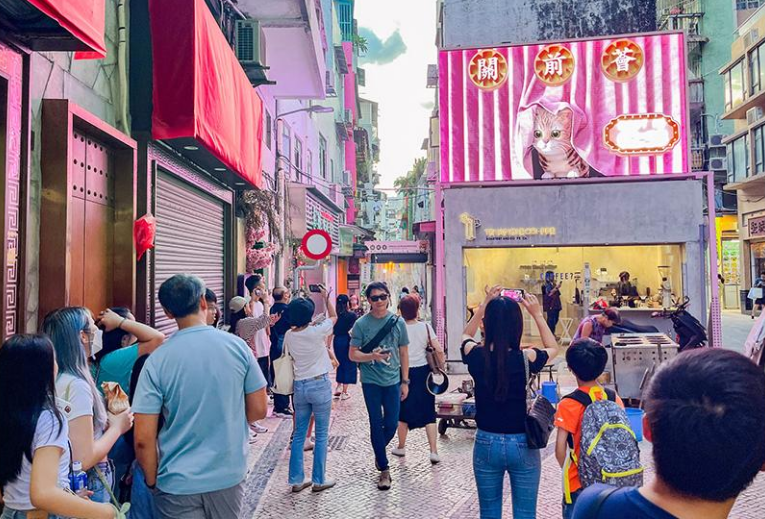 MACAU’S VISITOR ARRIVALS IN JULY GROWS 24.9 PCT MONTH-ON-MONTH MACAU’S VISITOR ARRIVALS IN JULY GROWS 24.9 PCT MONTH-ON-MONTH
