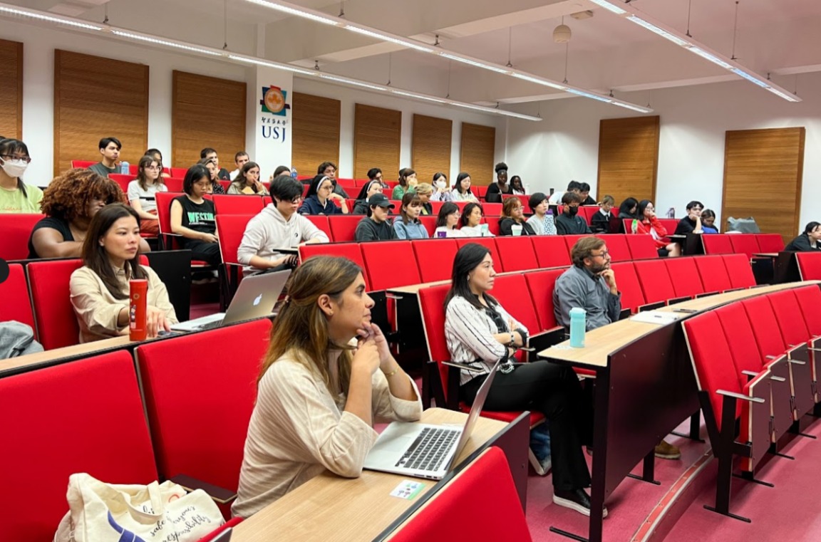 USJ’S FACULTY OF HEALTH SCIENCES TOGETHER WITH CARITAS MACAU LIFEHOPE HOTLINE HOLD TALK SESSION ON MENTAL HEALTH