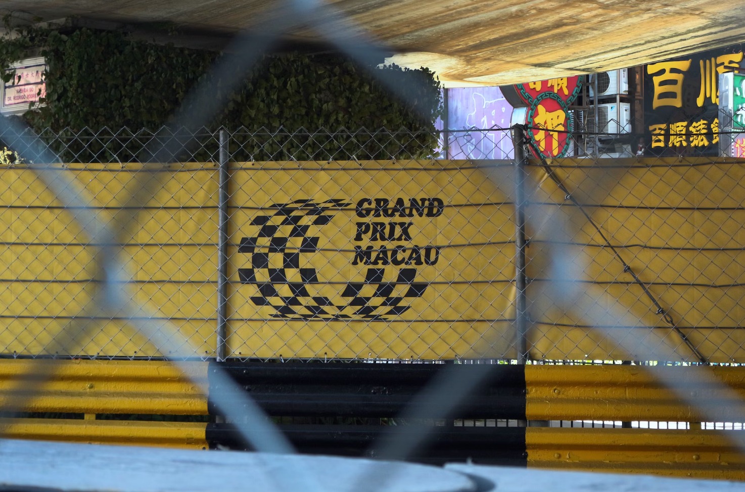 BRITISH RACERS HIGHLIGHT THIS YEAR’S MACAU GP 2ND WEEK RESULTS: LUKE BROWNING WINS F3, PETER HICKMAN IS MOTORCYCLE GP CHAMPION BRITISH RACERS HIGHLIGHT THIS YEAR’S MACAU GP 2ND WEEK RESULTS: LUKE BROWNING WINS F3, PETER HICKMAN IS MOTORCYCLE GP CHAMPION