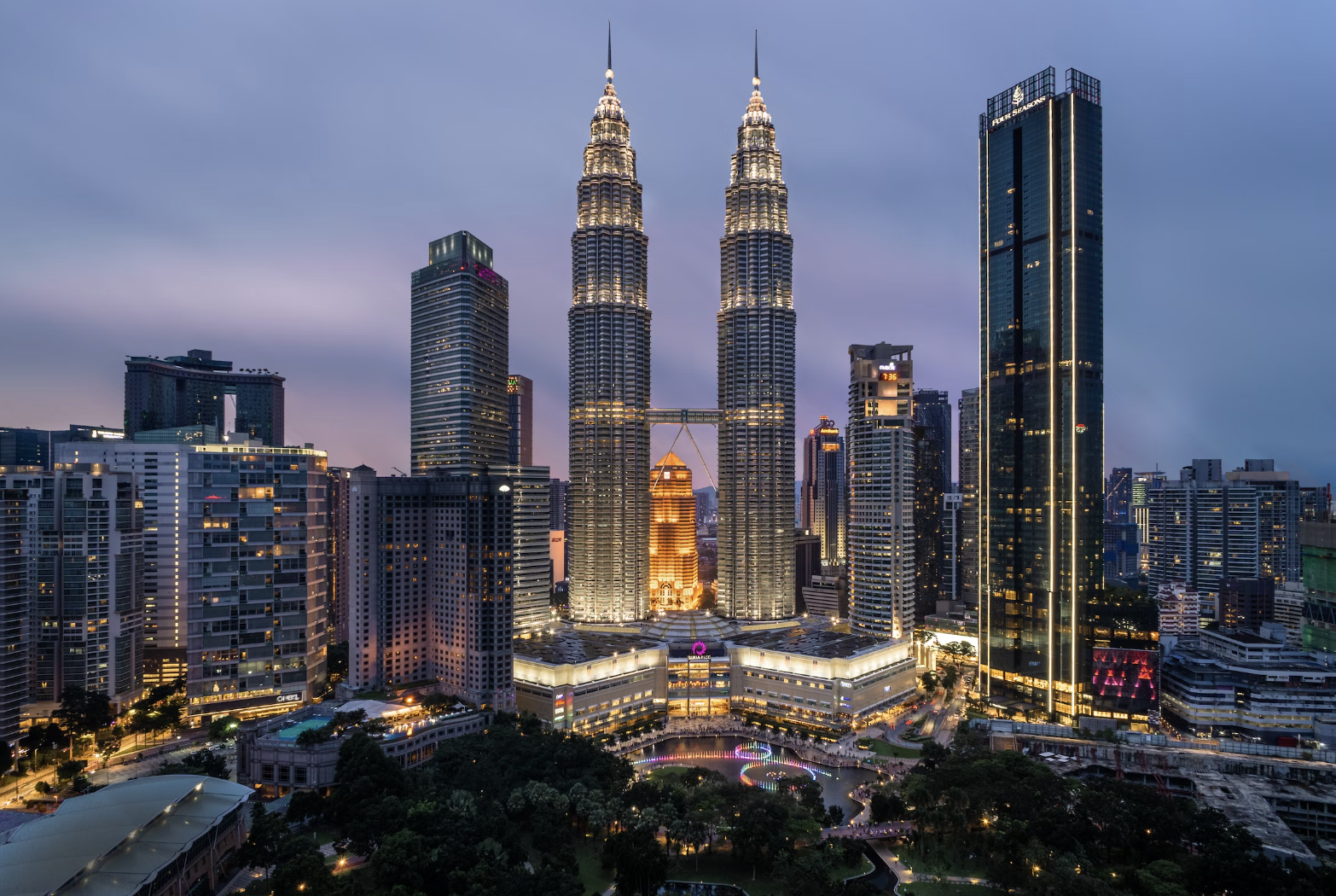 MALAYSIA IS THIS YEAR’S MOST VISITED SOUTHEAST ASIAN COUNTRY MALAYSIA IS THIS YEAR’S MOST VISITED SOUTHEAST ASIAN COUNTRY