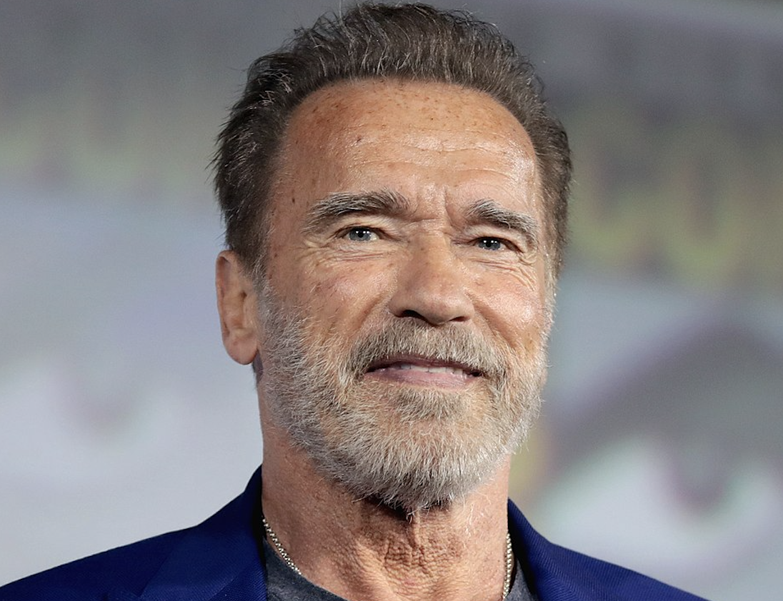 ARNOLD SCHWARZENEGGER BRIEFLY HELD BY MUNICH AIRPORT CUSTOMS OFFICERS OVER UNDECLARED LUXURY WATCH TO BE AUCTIONED ARNOLD SCHWARZENEGGER BRIEFLY HELD BY MUNICH AIRPORT CUSTOMS OFFICERS OVER UNDECLARED LUXURY WATCH TO BE AUCTIONED