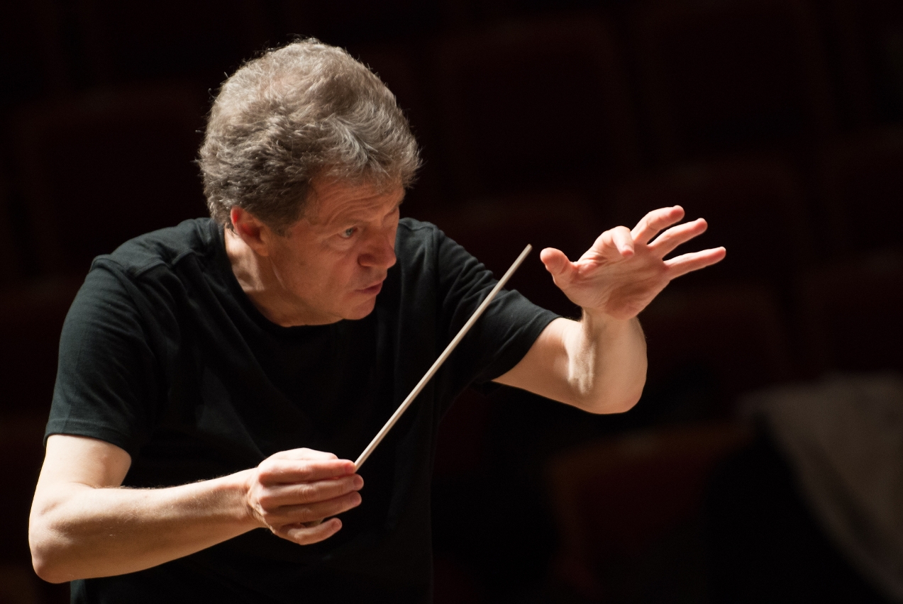 ‘AFTER THE ROMANCE’ CONCERT FEATURING ISRAELI CONDUCTOR YOEL LEVI AND JAPANESE-AMERICAN VIOLINIST MAYUMI KANAGAWA TO BE HELD AT MACAO CULTURAL CENTRE ON 22 MARCH ‘AFTER THE ROMANCE’ CONCERT FEATURING ISRAELI CONDUCTOR YOEL LEVI AND JAPANESE-AMERICAN VIOLINIST MAYUMI KANAGAWA TO BE HELD AT MACAO CULTURAL CENTRE ON 22 MARCH