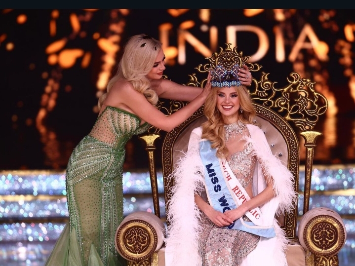 KRYSTYNA PYSZKOVA OF CZECH REPUBLIC CROWNED NEW MISS WORLD