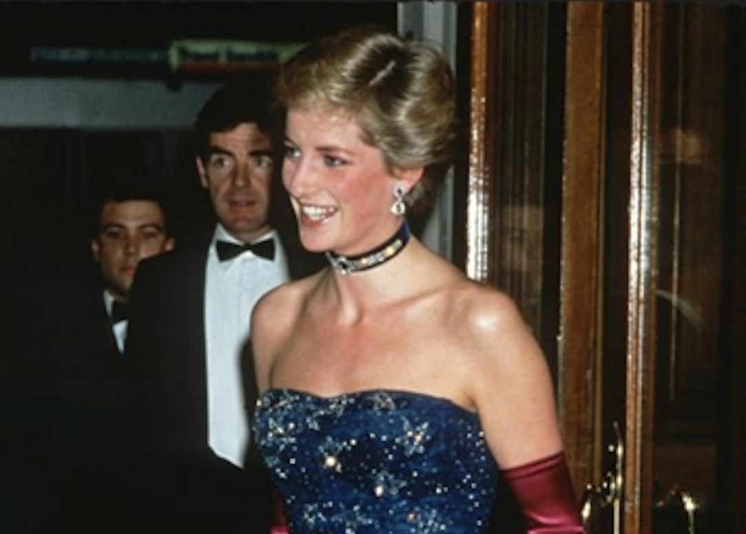 JULIEN’S AUCTIONS SHOWCASES COLLECTION OF PRINCESS DIANA’S MOST FAMOUS ATTIRE AT HONG KONG K11 MUSEA