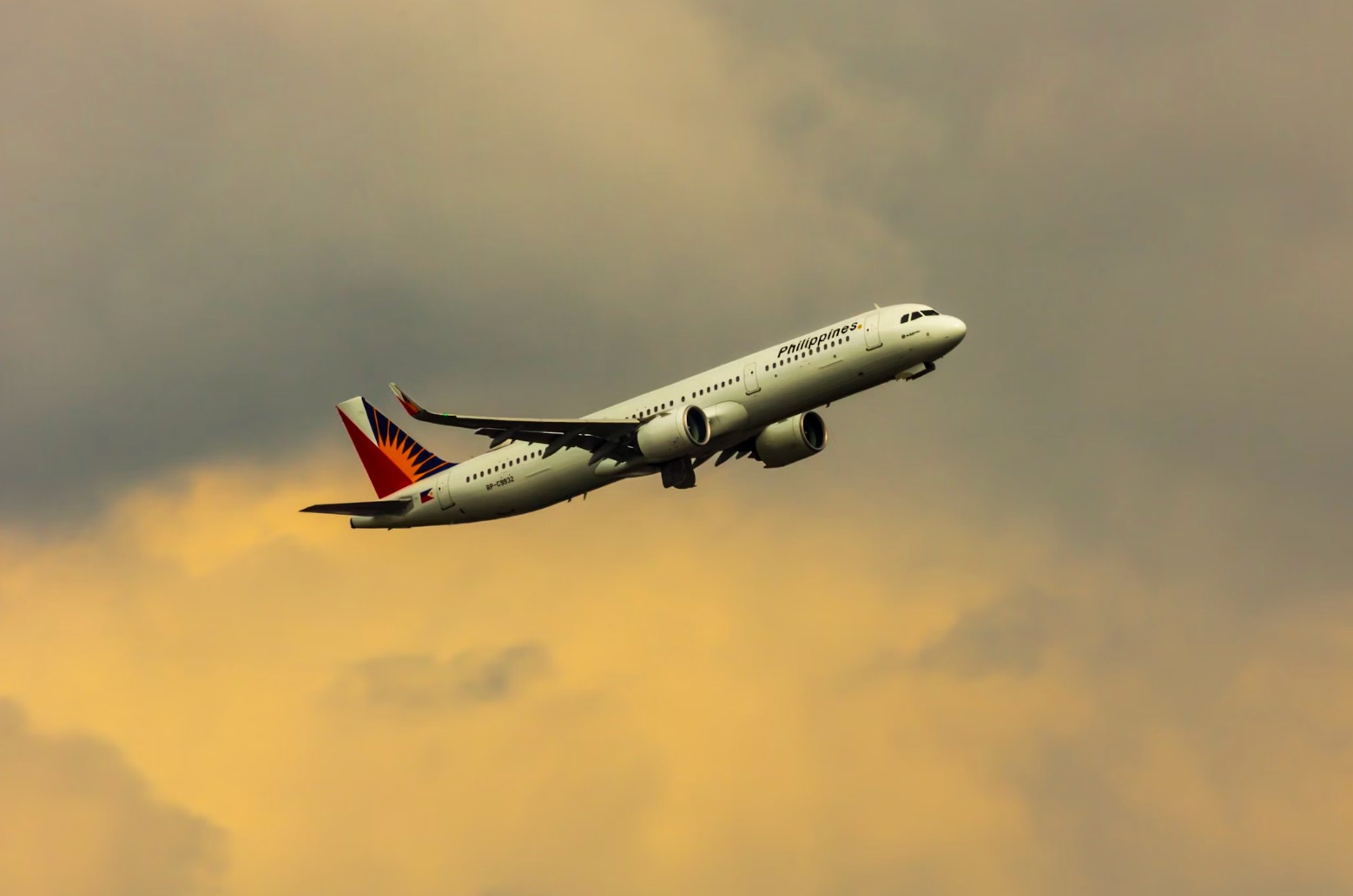 PHILIPPINE AIRLINES TO TEMPORARILY SUSPEND FLIGHTS BETWEEN MACAU AND MANILA FROM 1 SEPTEMBER PHILIPPINE AIRLINES TO TEMPORARILY SUSPEND FLIGHTS BETWEEN MACAU AND MANILA FROM 1 SEPTEMBER