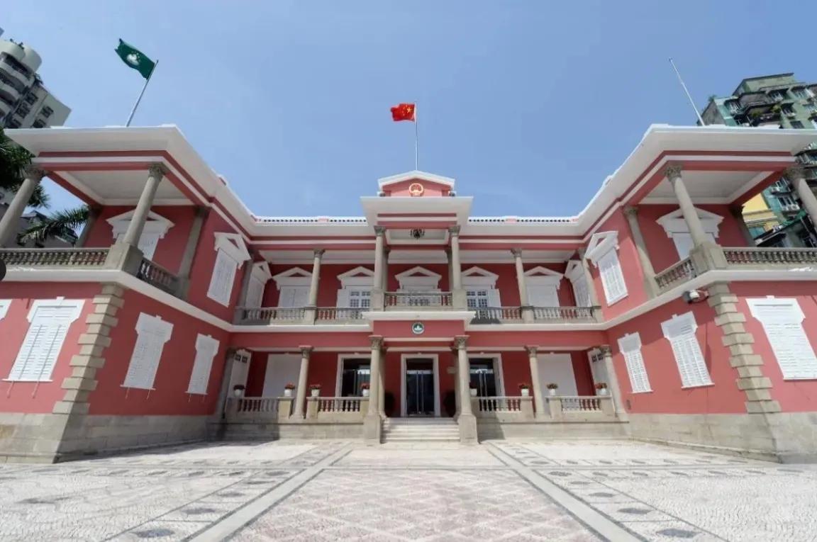 THREE POLLING STATIONS TO BE USED FOR 11 AUGUST VOTING TO CHOOSE CE ELECTION COMMITTEE MEMBERS THREE POLLING STATIONS TO BE USED FOR 11 AUGUST VOTING TO CHOOSE CE ELECTION COMMITTEE MEMBERS
