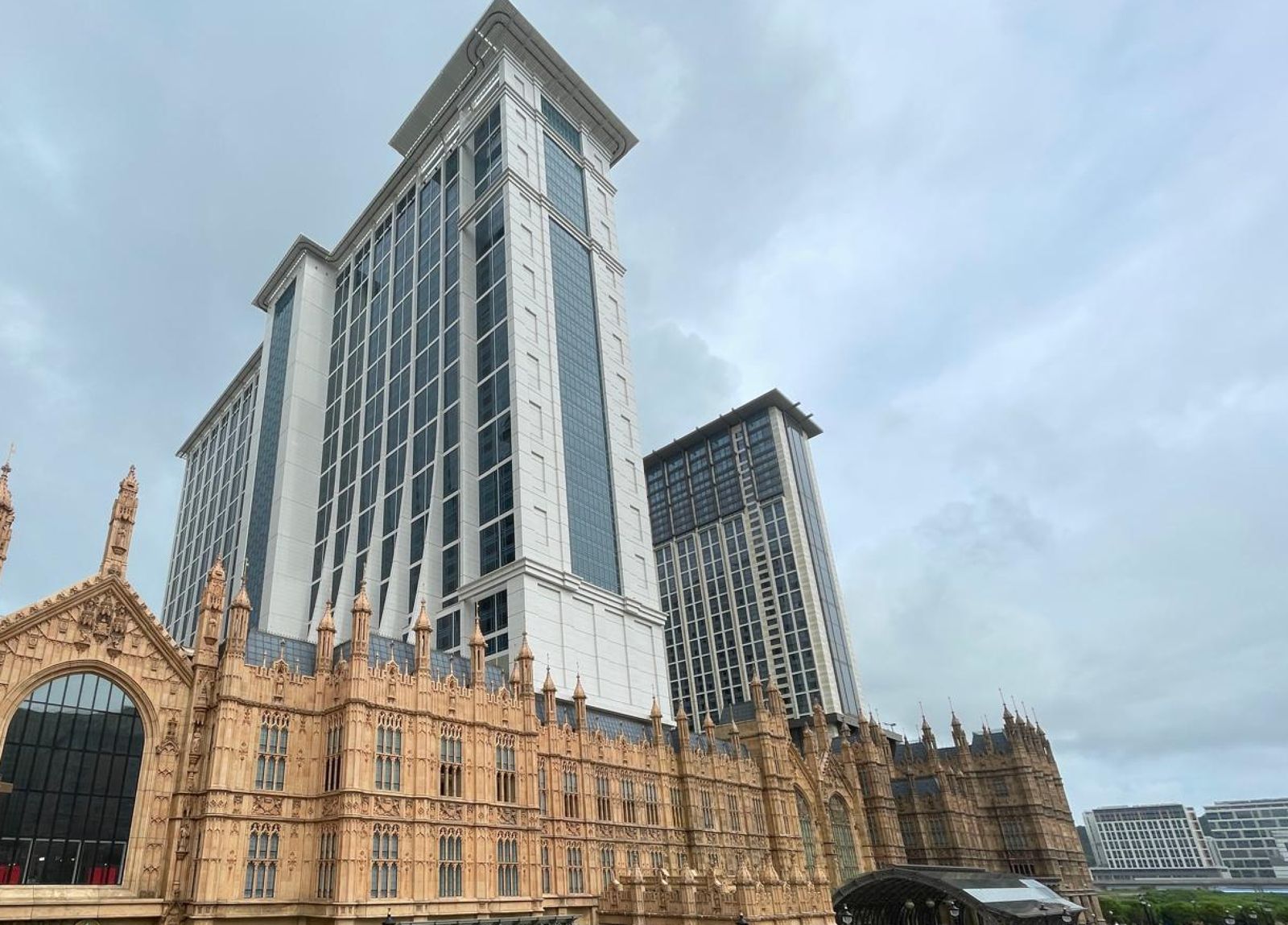 MACAU’S SHERATON HOTEL TO BE REBRANDED AS ‘LONDONER GRAND’