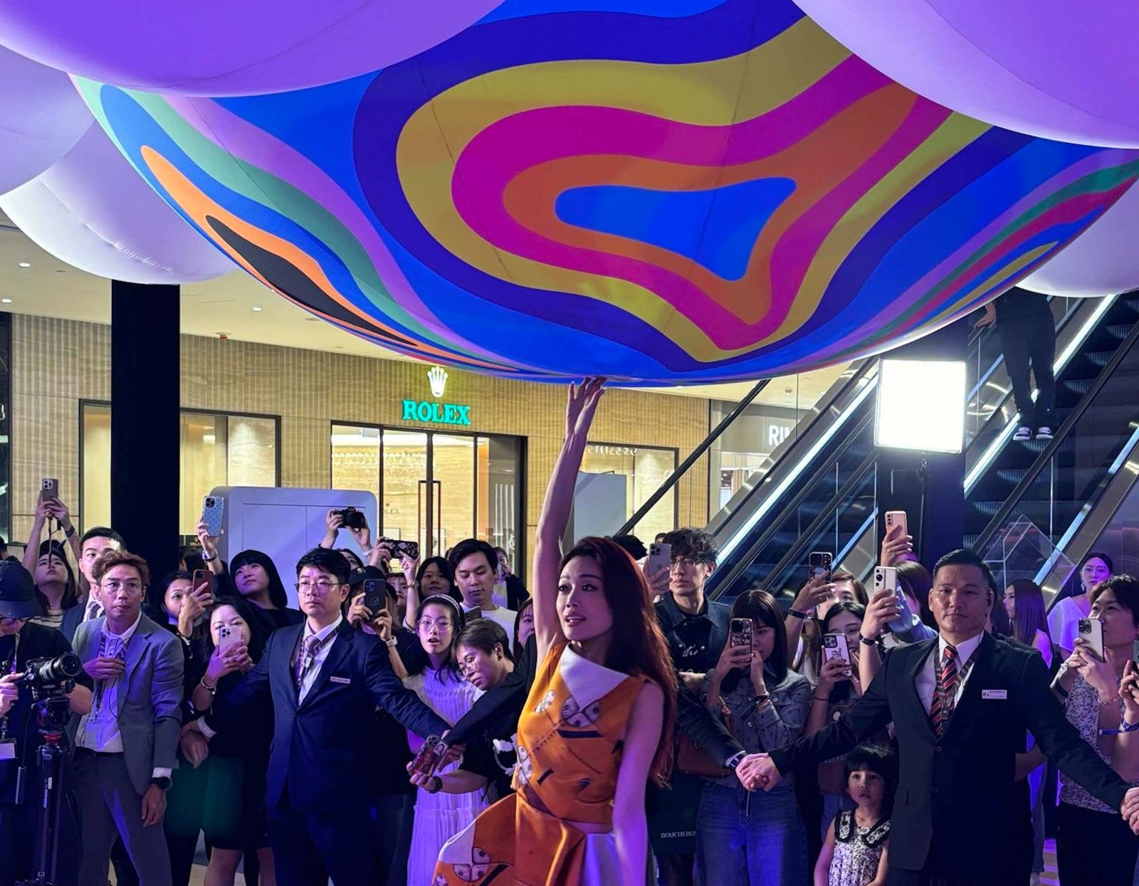 ONE CENTRAL MACAU PRESENTS ‘FLY ME TO THE MOON’ IMMERSIVE ART EXHIBITION IN CELEBRATION OF MID-AUTUMN FESTIVAL AND NATIONAL DAY