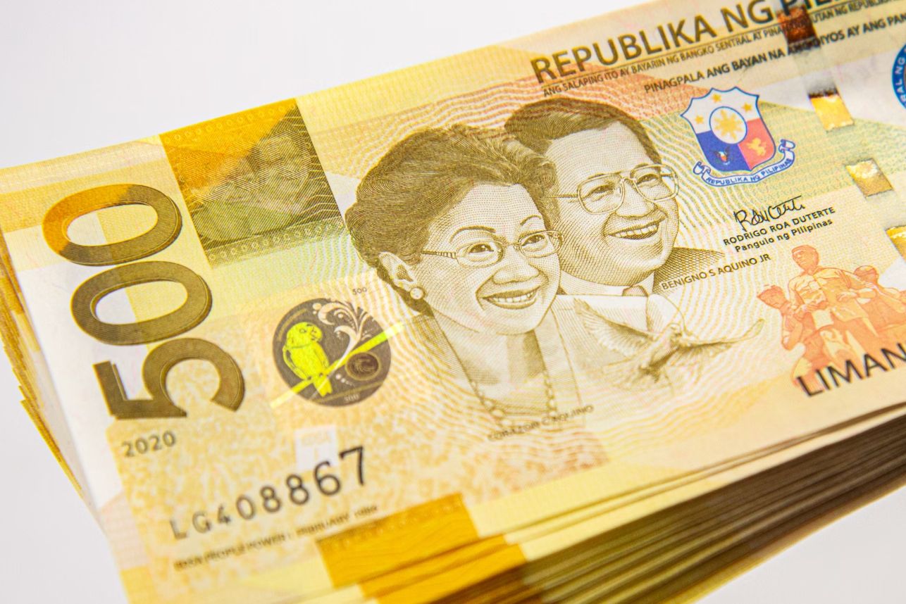 24 NA MILYONG PISO ANG HALAGA NG NASAMSAM NG BOC ANG HINDI IDINEKLARANG PERA SA NAIA 24 NA MILYONG PISO ANG HALAGA NG NASAMSAM NG BOC ANG HINDI IDINEKLARANG PERA SA NAIA