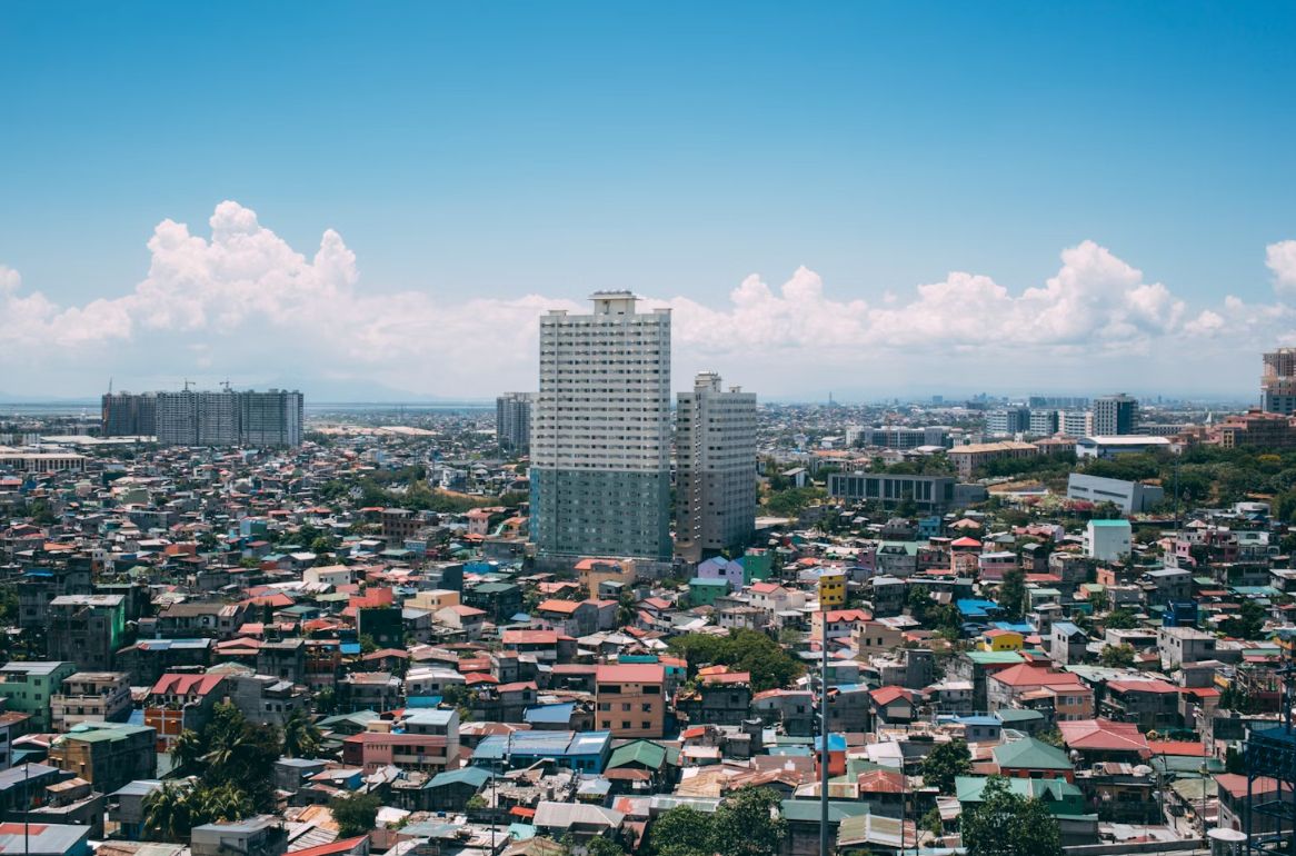 MGA MOTORISTA MAAARING PAGBAYARIN SA PAGDAAN SA EDSA, AYON KAY REMULLA MGA MOTORISTA MAAARING PAGBAYARIN SA PAGDAAN SA EDSA, AYON KAY REMULLA