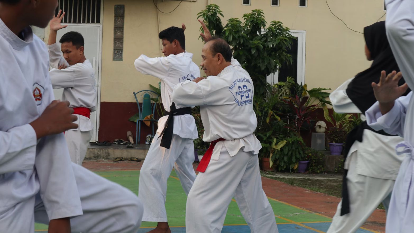MENPORA BAWA PENCAK SILAT KE KANCAH DUNIA MELALUI PBB DAN OLIMPIADE