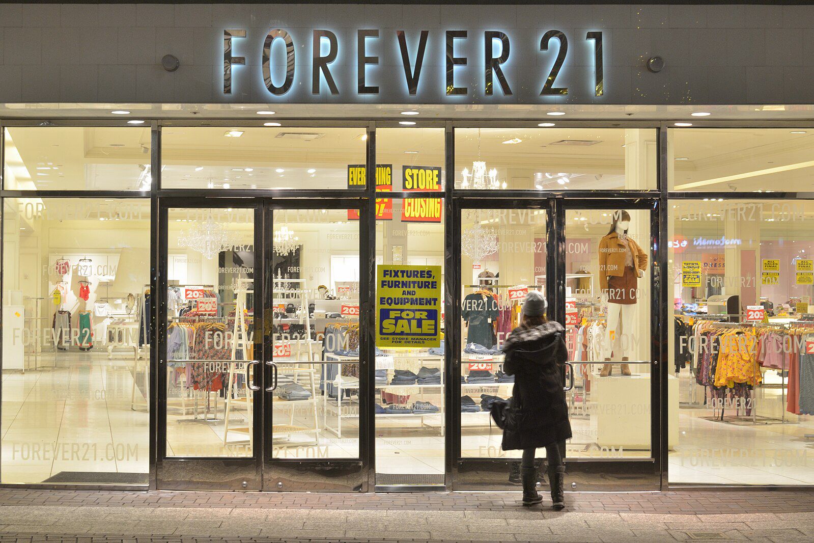 FOREVER 21 SHUTTING DOWN US OPERATIONS AS IT FILES FOR SECOND BANKRUPTCY IN SIX YEARS FOREVER 21 SHUTTING DOWN US OPERATIONS AS IT FILES FOR SECOND BANKRUPTCY IN SIX YEARS