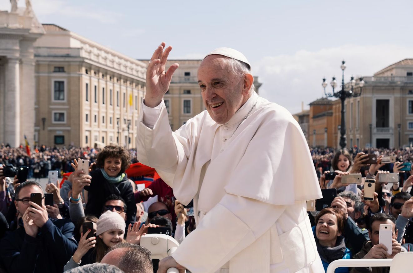 KONTROLADO LANG ANG PNEUMONIA NI POPE PERO HINDI PA ITO LUBOS NA MAGALING.
