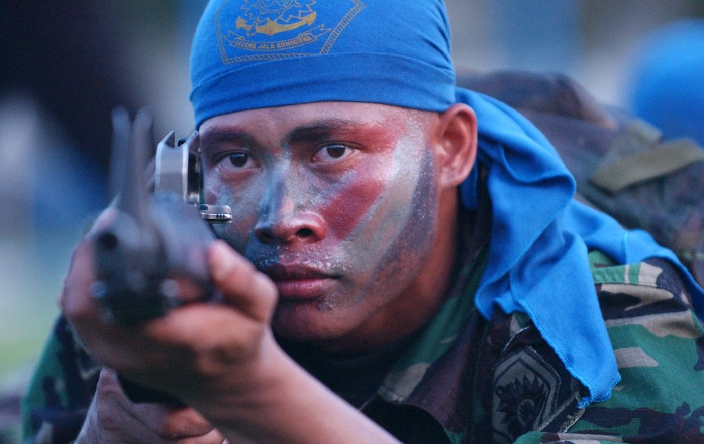 PRO KONTRA RUU TNI, MASSA DEMO DI DEPAN GEDUNG DPR RI PRO KONTRA RUU TNI, MASSA DEMO DI DEPAN GEDUNG DPR RI