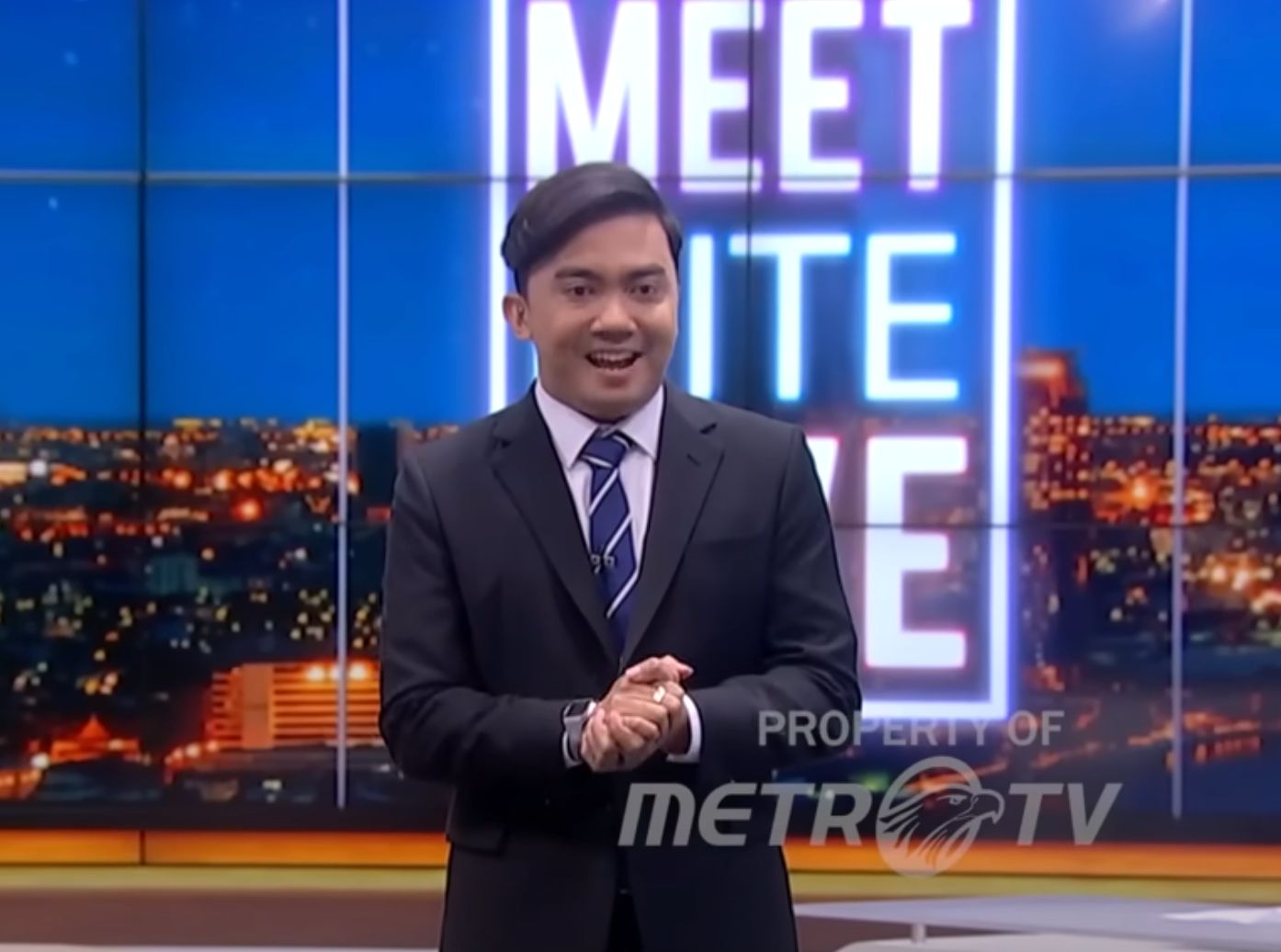 PRESENTER METRO TV VALENTINUS RESA DISOMASI KARENA GAYA PENYAMPAIAN BERITA LUCU YANG DINILAI DAPAT MENURUNKAN KUALITAS JURNALISME INDONESIA PRESENTER METRO TV VALENTINUS RESA DISOMASI KARENA GAYA PENYAMPAIAN BERITA LUCU YANG DINILAI DAPAT MENURUNKAN KUALITAS JURNALISME INDONESIA