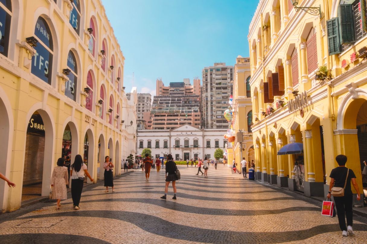 MACAU’S UNEMPLOYMENT RATE IN Q1 INCREASES BY 0.2 PCT COMPARED TO PREVIOUS QUARTER MACAU’S UNEMPLOYMENT RATE IN Q1 INCREASES BY 0.2 PCT COMPARED TO PREVIOUS QUARTER