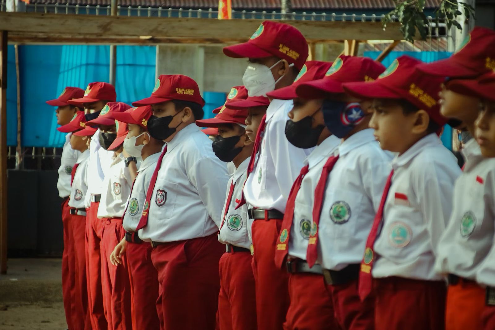 BOCAH 8 TAHUN DI RIAU MENINGGAL DUNIA PASCA DIANIAYA LIMA ORANG KAKAK KELAS KARENA PERBEDAAN SUKU DAN AGAMA BOCAH 8 TAHUN DI RIAU MENINGGAL DUNIA PASCA DIANIAYA LIMA ORANG KAKAK KELAS KARENA PERBEDAAN SUKU DAN AGAMA