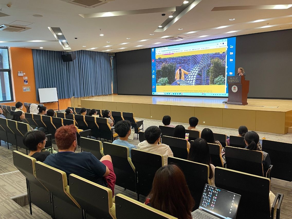 39TH PORTUGUESE LANGUAGE SUMMER PROGRAMME KICKS OFF AT UM 39TH PORTUGUESE LANGUAGE SUMMER PROGRAMME KICKS OFF AT UM