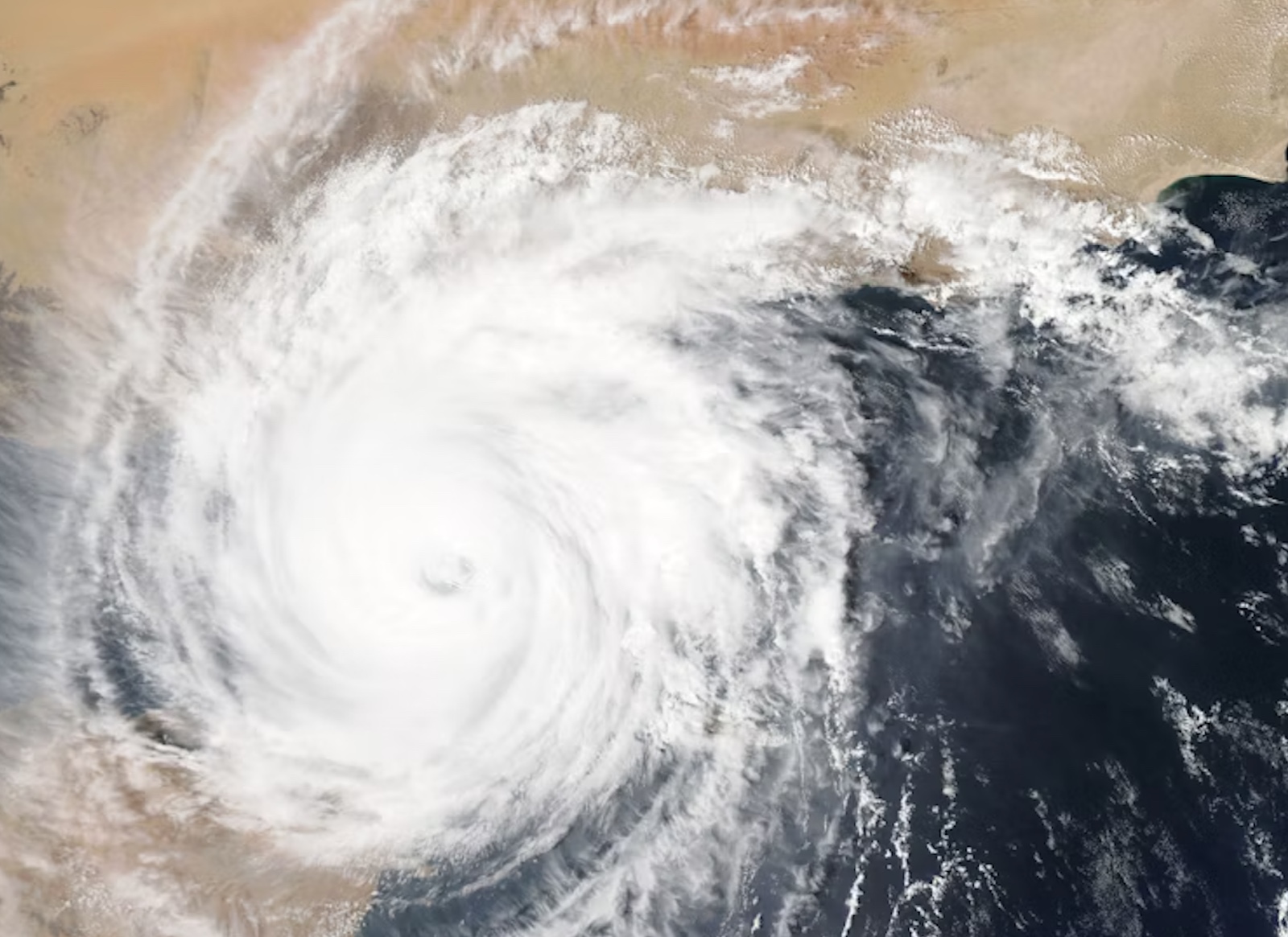 MACAU’S HIGHEST TYPHOON SIGNAL NO. 10 HOISTED AS CITY’S ACTIVITIES REMAIN DISRUPTED MACAU’S HIGHEST TYPHOON SIGNAL NO. 10 HOISTED AS CITY’S ACTIVITIES REMAIN DISRUPTED