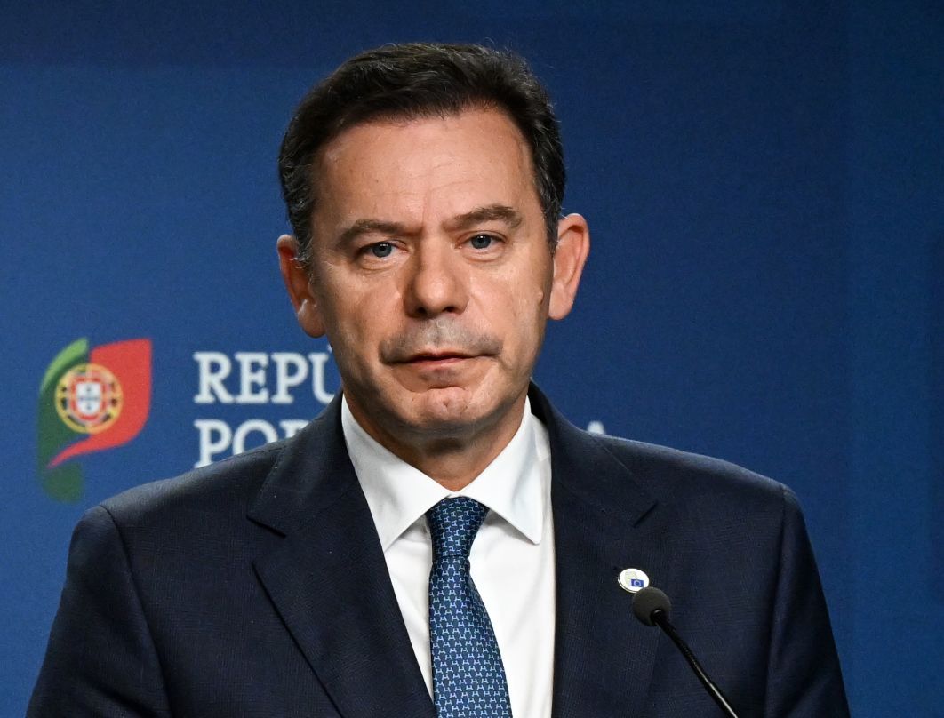 PORTUGUESE PM TO ARRIVE IN MACAU ON TUESDAY AS PART OF HIS OFFICIAL VISIT TO CHINA PORTUGUESE PM TO ARRIVE IN MACAU ON TUESDAY AS PART OF HIS OFFICIAL VISIT TO CHINA