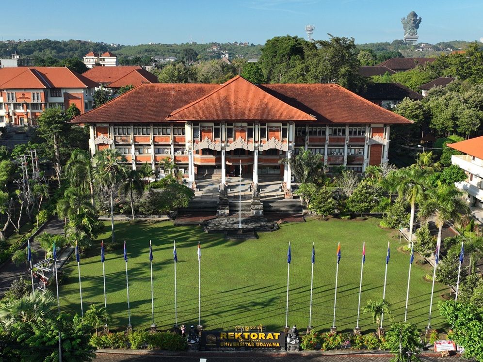 MAHASISWA UNUD BALI DIDUGA ALAMI PERUNDUNGAN HINGGA TEWAS USAI LOMPAT DARI GEDUNG KAMPUS MAHASISWA UNUD BALI DIDUGA ALAMI PERUNDUNGAN HINGGA TEWAS USAI LOMPAT DARI GEDUNG KAMPUS