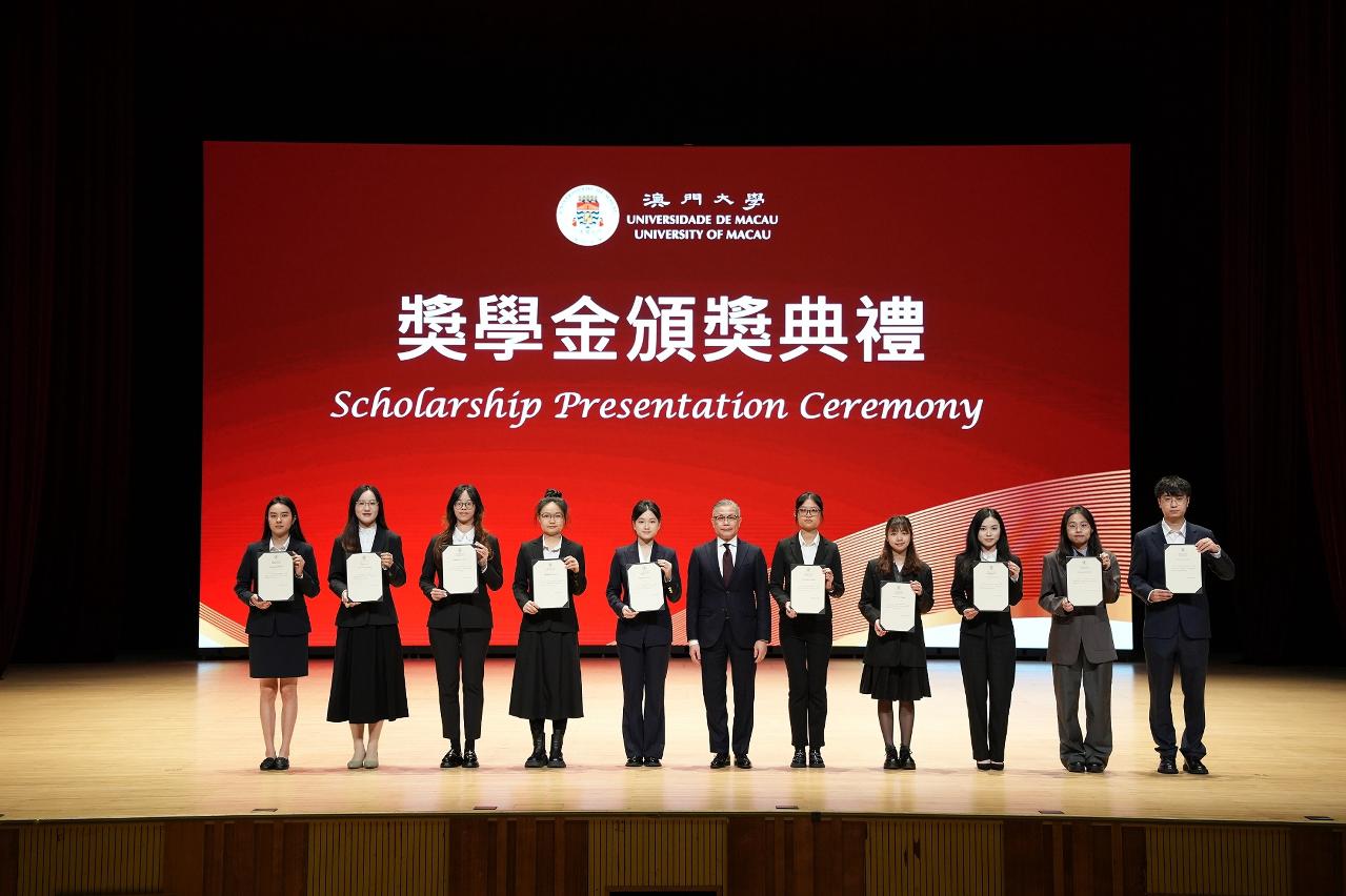 OVER 400 STUDENTS RECEIVE UM SCHOLARSHIPS 