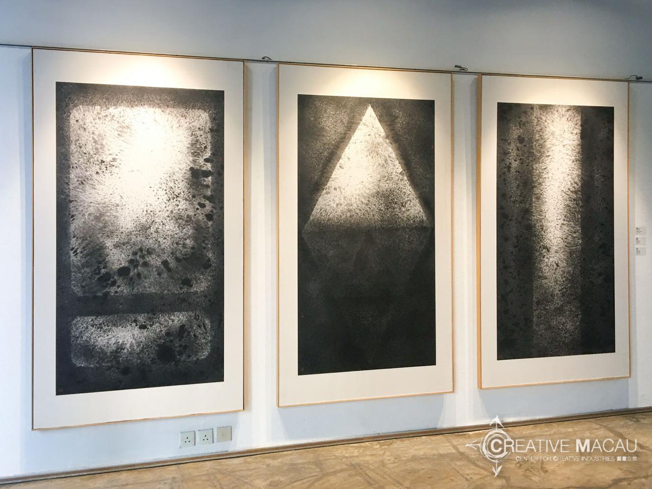 CREATIVE MACAU PRESENTS EXHIBITION ON ARTISTIC RESEARCH BY UM ART AND DESIGN PROFESSORS AND DOCTORAL STUDENTS CREATIVE MACAU PRESENTS EXHIBITION ON ARTISTIC RESEARCH BY UM ART AND DESIGN PROFESSORS AND DOCTORAL STUDENTS