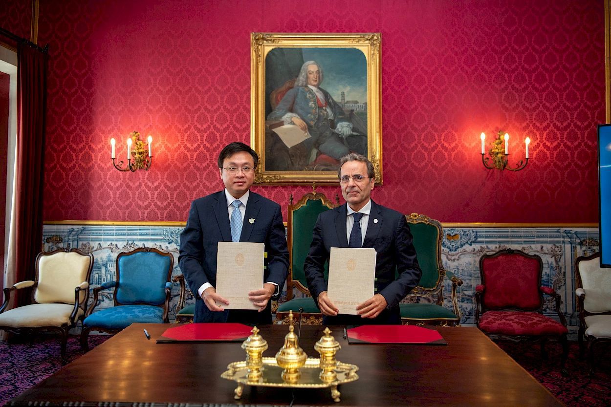 MPU, UNIVERSITY OF COIMBRA SIGN MOU FOR INSTITUTIONAL COLLABORATION IN MACAO-HENGQIN INT’L EDUCATION (UNIVERSITY) TOWN MPU, UNIVERSITY OF COIMBRA SIGN MOU FOR INSTITUTIONAL COLLABORATION IN MACAO-HENGQIN INT’L EDUCATION (UNIVERSITY) TOWN