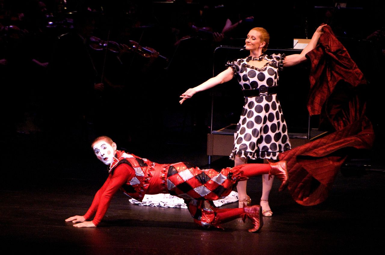GALAXY ENTERTAINMENT GROUP TO PRESENT MACAO ORCHESTRA FEATURING CIRCUS PERFORMANCES ON VALENTINE’S DAY GALAXY ENTERTAINMENT GROUP TO PRESENT MACAO ORCHESTRA FEATURING CIRCUS PERFORMANCES ON VALENTINE’S DAY