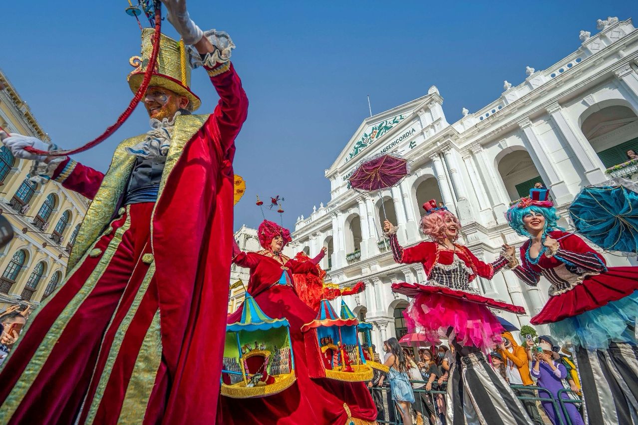ORGANISERS LAUNCHES VOTING FOR ‘MOST POPULAR GROUP’ IN NEXT WEEKEND’S INT’L PARADE, EVENT’S PHOTO CONTEST ORGANISERS LAUNCHES VOTING FOR ‘MOST POPULAR GROUP’ IN NEXT WEEKEND’S INT’L PARADE, EVENT’S PHOTO CONTEST