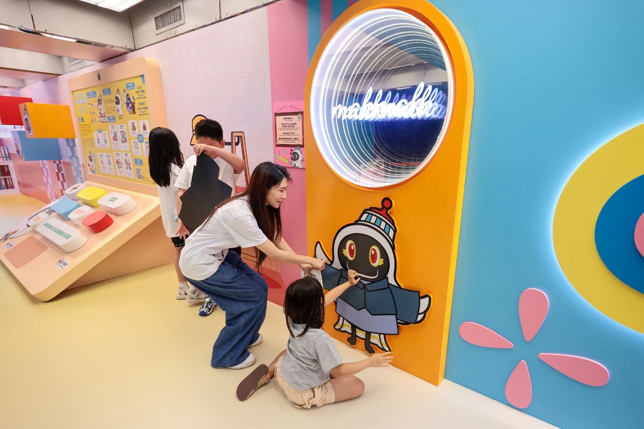 A NEW INTERACTIVE SPACE THEMED AROUND MACAU’S TOURISM MASCOT ‘MAK MAK’ OPENS AT SENADO SQUARE