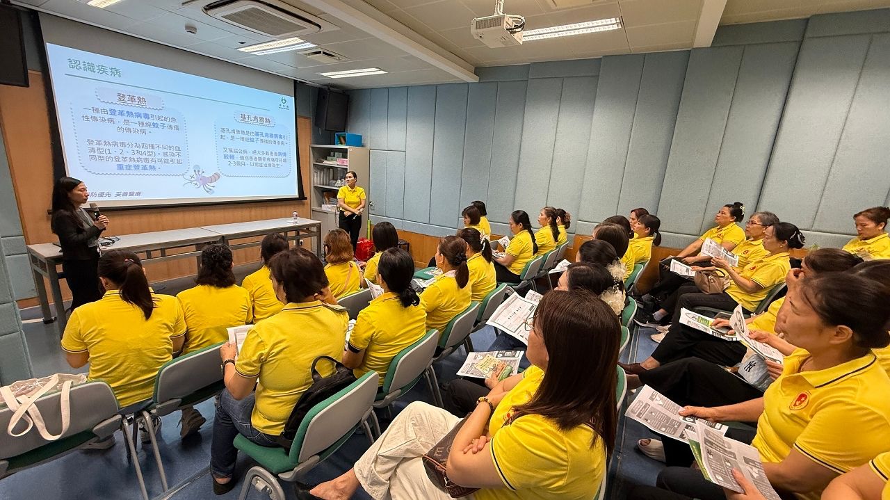 LOCAL AUTHORITIES HOLD TALK ABOUT MOSQUITO AND RODENT PREVENTION AND CONTROL FOR VIETNAMESE ASSOCIATION