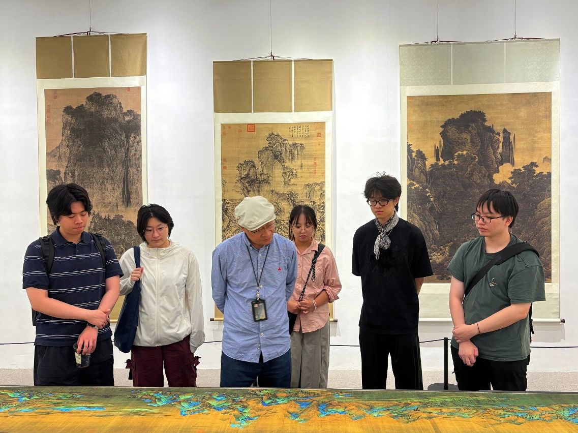 UM’S EXHIBITION SHOWCASES ‘MASTERPIECES OF ANCIENT CHINESE PAINTING AND DEMONSTRATION WORKS BY MODERN MASTERS’